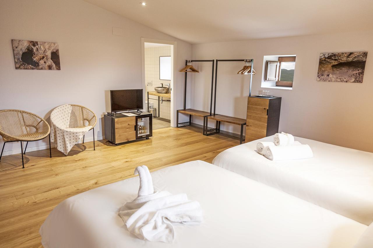 Hotel Casa Albets Lladurs Ngoại thất bức ảnh